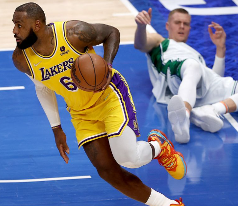 serangan-balik-paling-cepat-dalam-dunia-basket