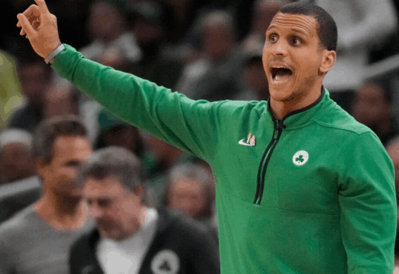 Joe Mazzulla Akan Perpanjang Kontrak Dengan Celtics joe-mazzulla-akan-perpanjang-kontrak-dengan-celtics