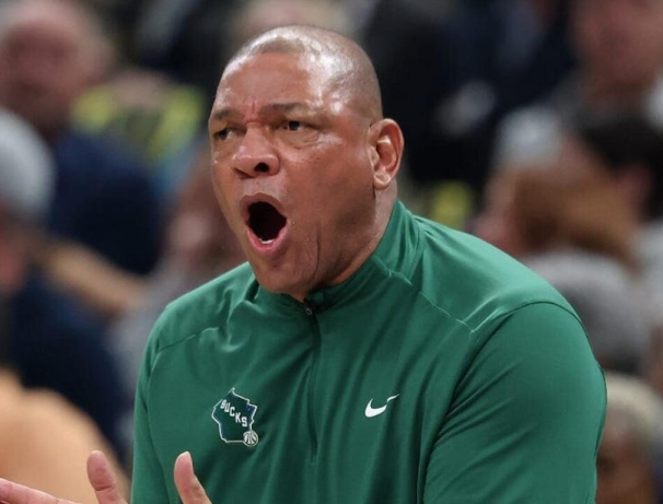 doc-rivers-marahi-peforma-pemain-bucks-usai-kalah-dari-rockets