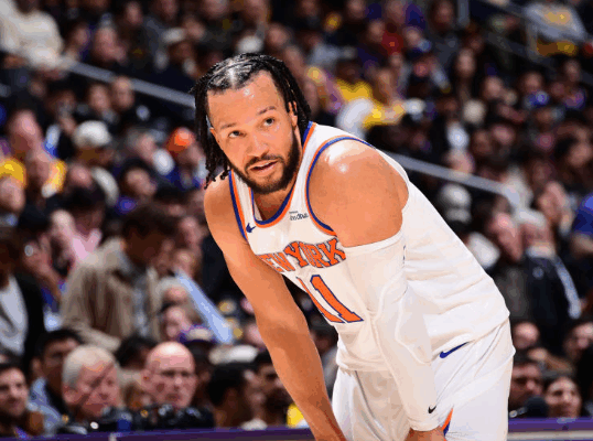 brunson-alami-cedera-kaki-saat-kalah-lawan-magic