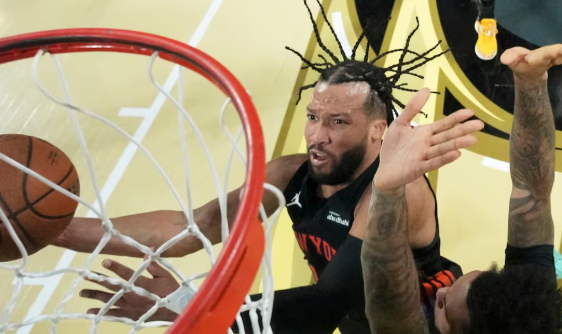 brown-hart-jadi-pahlawan-kebangkitan-knicks