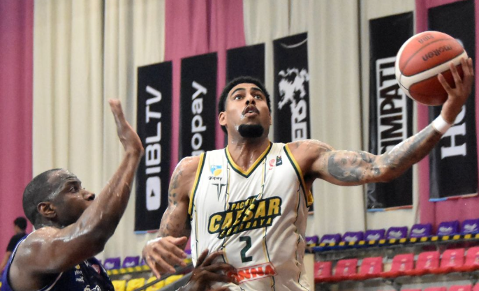 IBL: RANS PIK Hajar Pacific Caesar 101-83