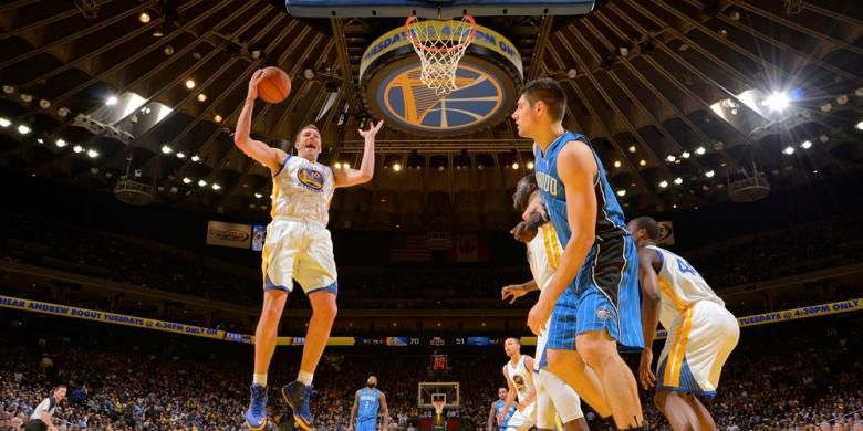 Teknik Rebound Dominan untuk Menguasai Papan Pantul Ring